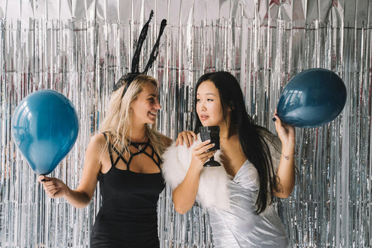 Butlins Outfit Ideas for Women (Big Weekender Guide) — illustrative photo by Anna Tarazevich